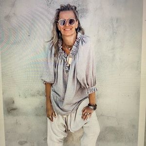 AndAndrea Peasant Top Oversized Silverstone